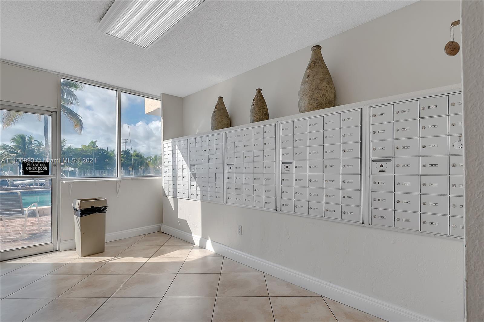 VECINO DEL MAR CONDO - Residential