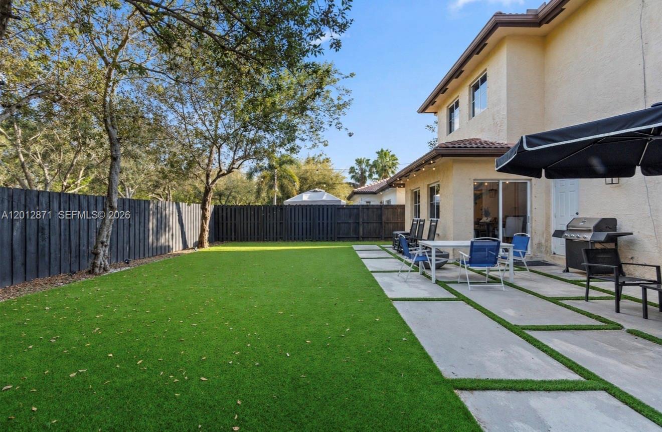 MIRENS PLACE - Residential
