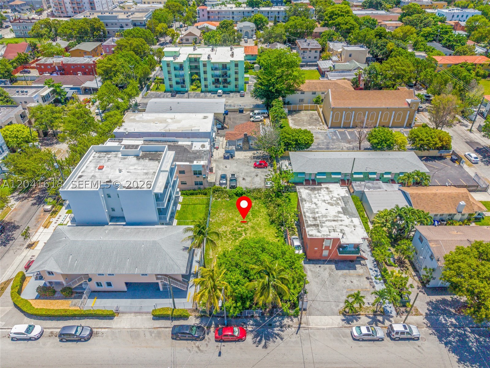 LAWRENCE ESTATE LAND COS - Land