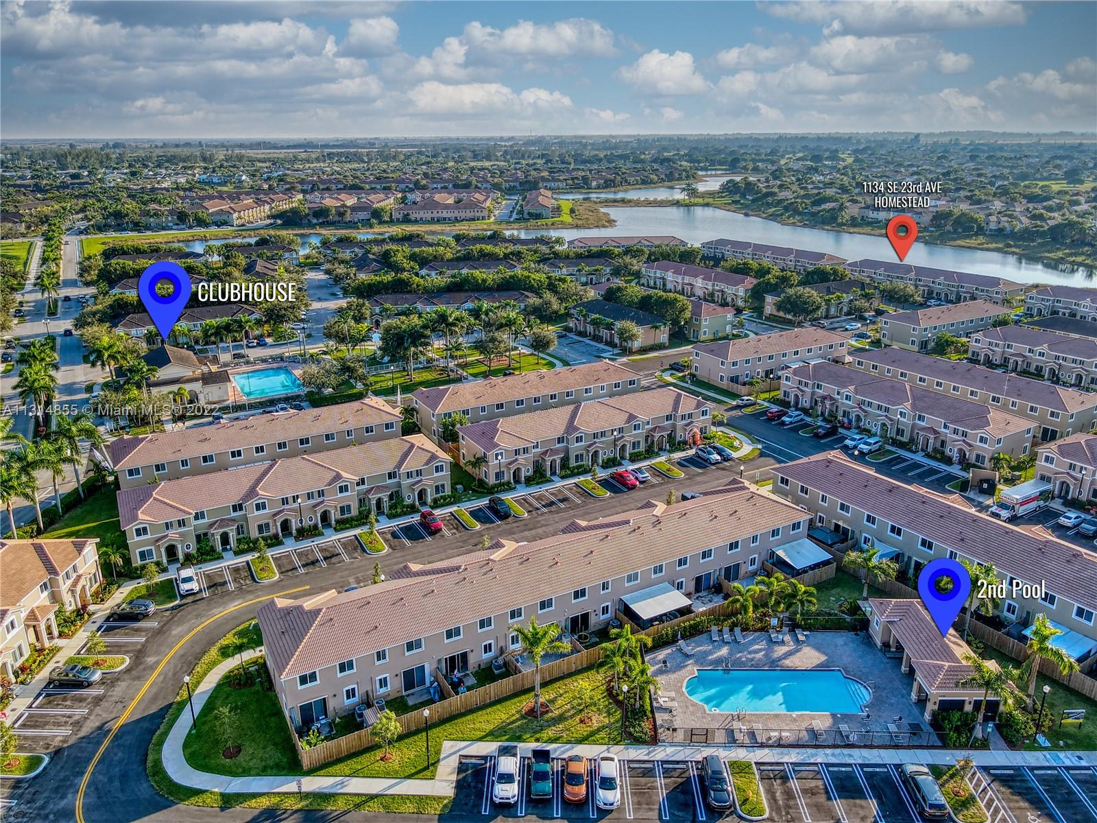 TOWNS AT SEASCAPE - Residential