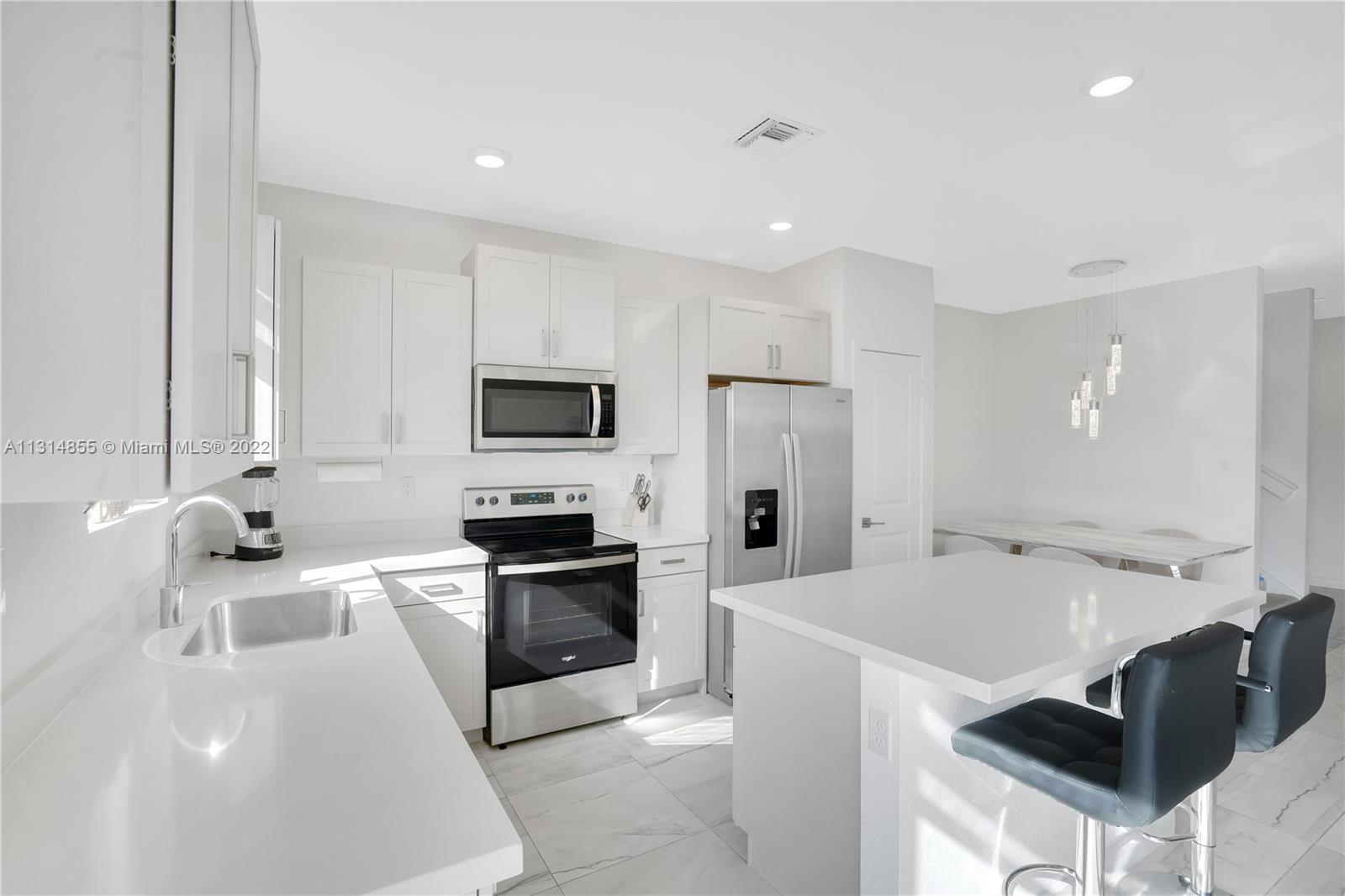 TOWNS AT SEASCAPE - Residential