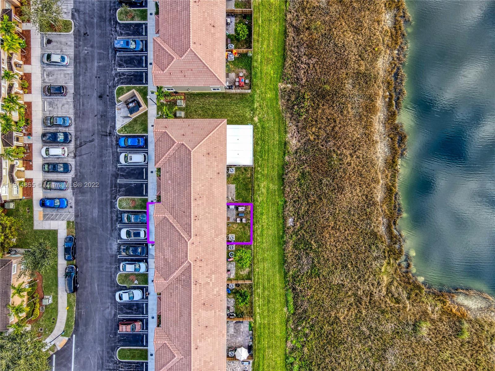 TOWNS AT SEASCAPE - Residential