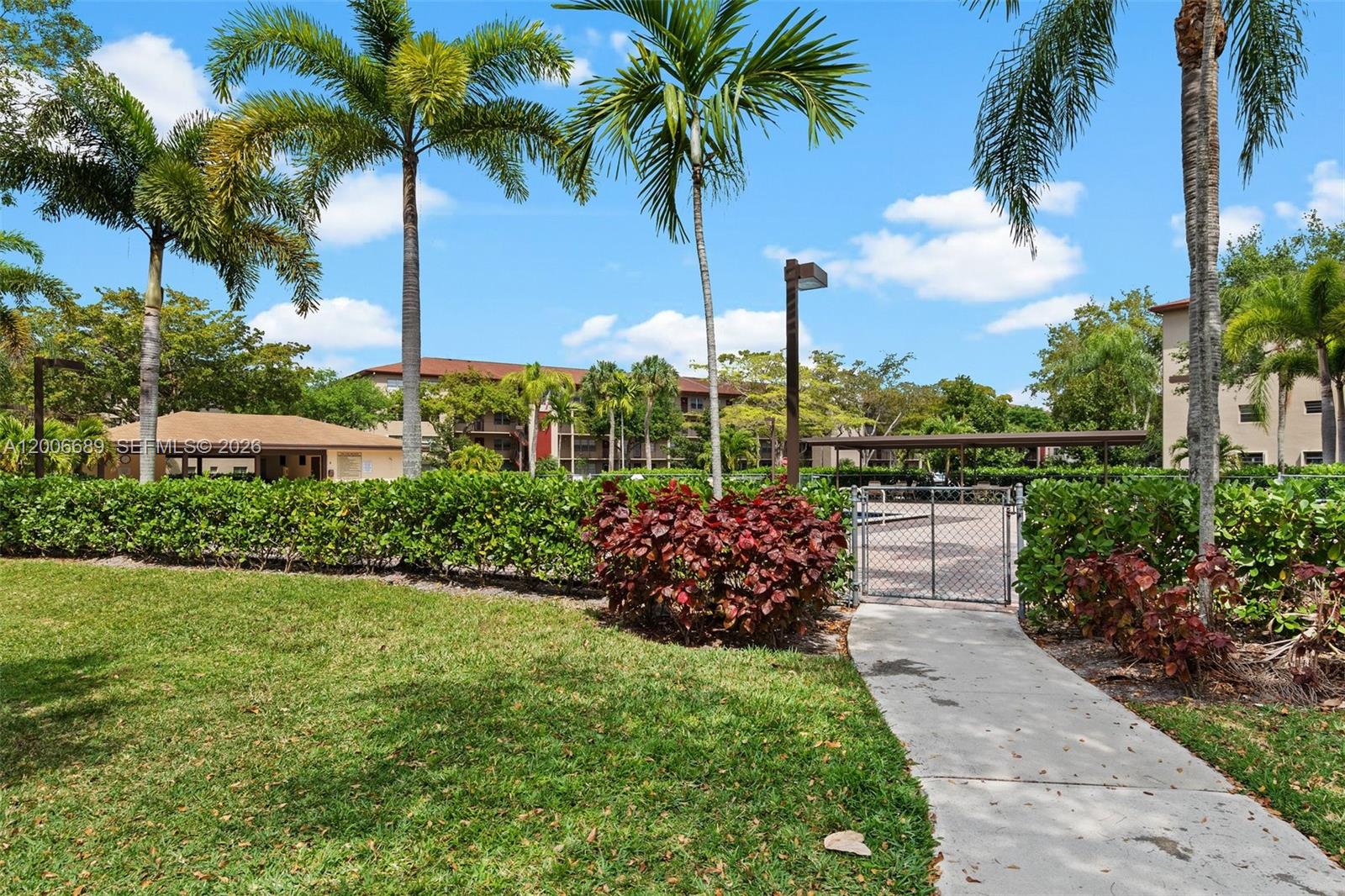 NEW HAMPTON AT CENTURY VI - Residential