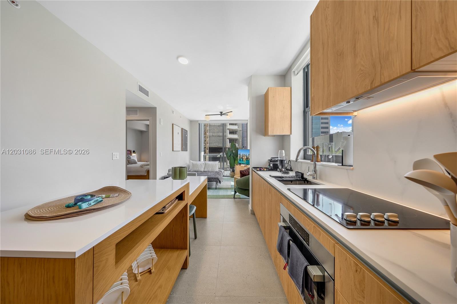THE CROSBY MIAMI - Residential