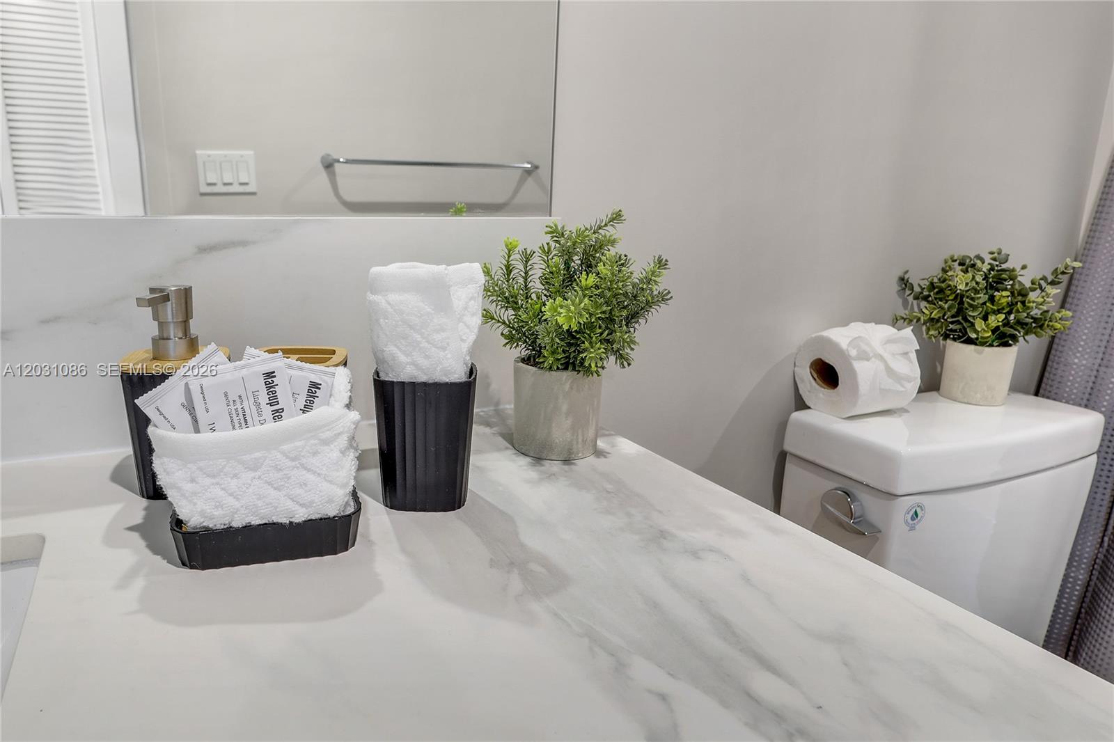 THE CROSBY MIAMI - Residential