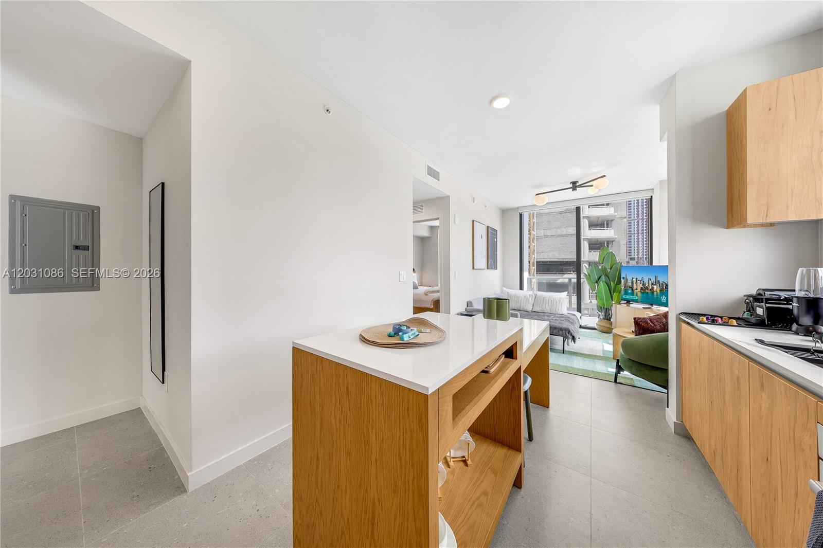 THE CROSBY MIAMI - Residential
