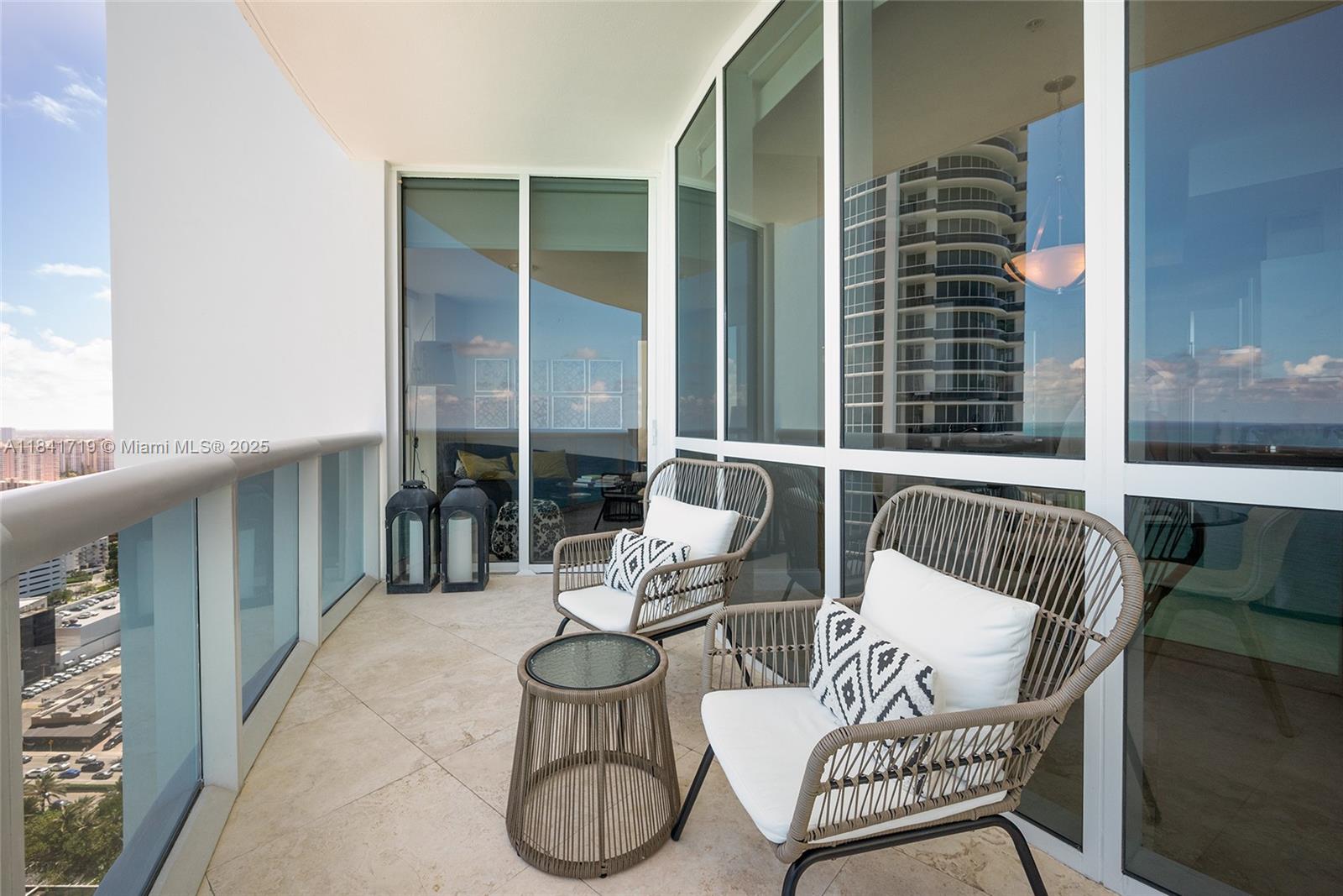 TRUMP ROYALE CONDO - Residential