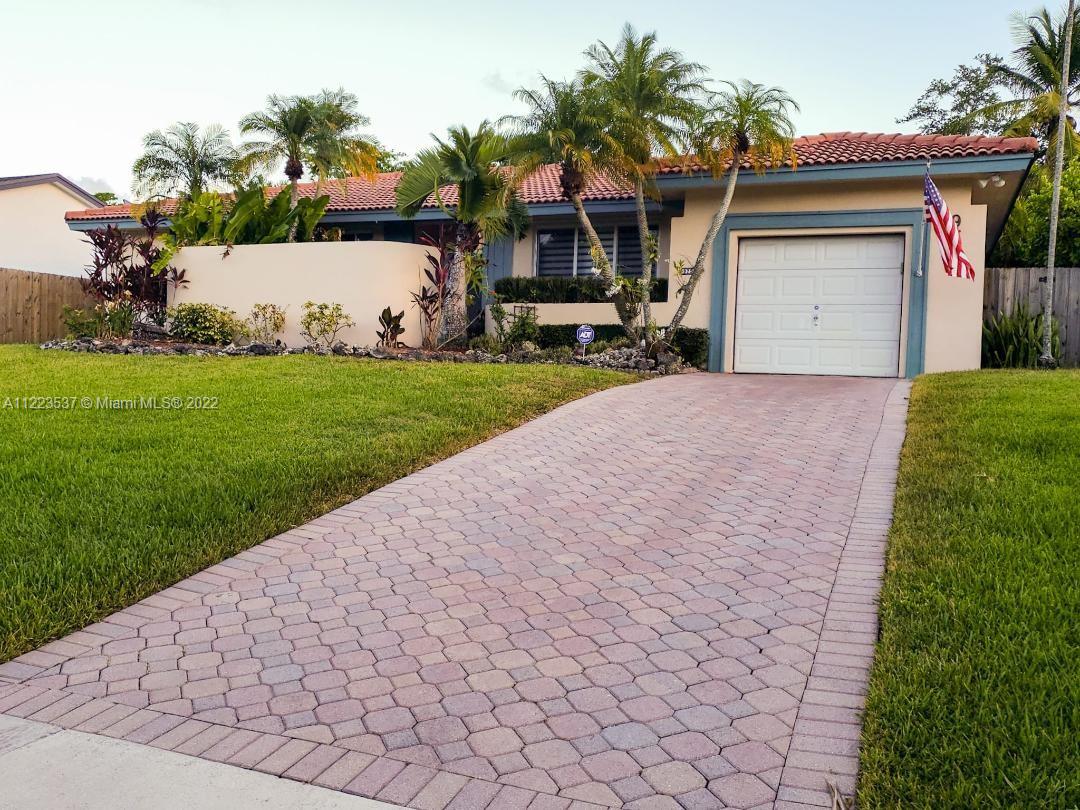 OLD CUTLER COMMON UNIT 2 - Residential