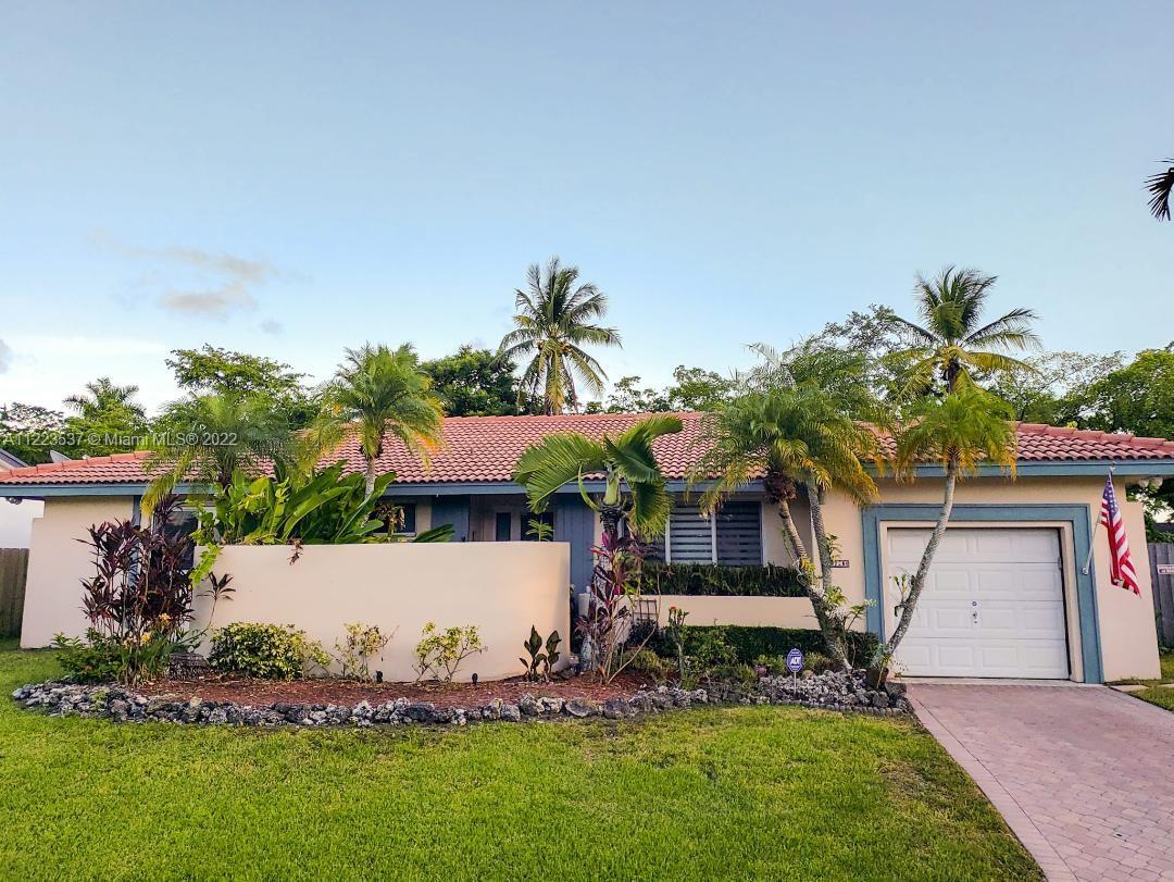REDUCED TO SELL FAST !!!BEAUTIFUL POOL HOME IN QUIET BAY ESTATES, LAKES BY THE BAY EAST OF OLD CUTLER RD. THIS IS 3/2 WITH LARGE PATIO, POOL AND JACUZZI. LUSH TROPICAL LANDSCAPING, ON OVERSIZED LOT HAS IT ALL, LIVING ROOM + DINING ROOM W/ VIEWS OF YOUR POOL. EXTRA LARGE MASTER BEDROOM WITH ABUNDANT CLOSET SPACE. SINGLE CAR GARAGE. ONLY BLOCKS FROM NEIGHBORHOOD PARKS AND PLAYGROUNDS, TOP NATIONAL RATED PUBLIC AND CHARTER SCHOOLS, BIKE PATHS THROUGHOUT QUIET CANAL SYSTEM. IMPACT DOORS AND WINDOWS AND GENERATOR READY IN CASE OF POWER SHORTAGE. THIRD ROOM IS USED AS FAMILY ROOM BUT CAN BE EASILY CONVERTED.