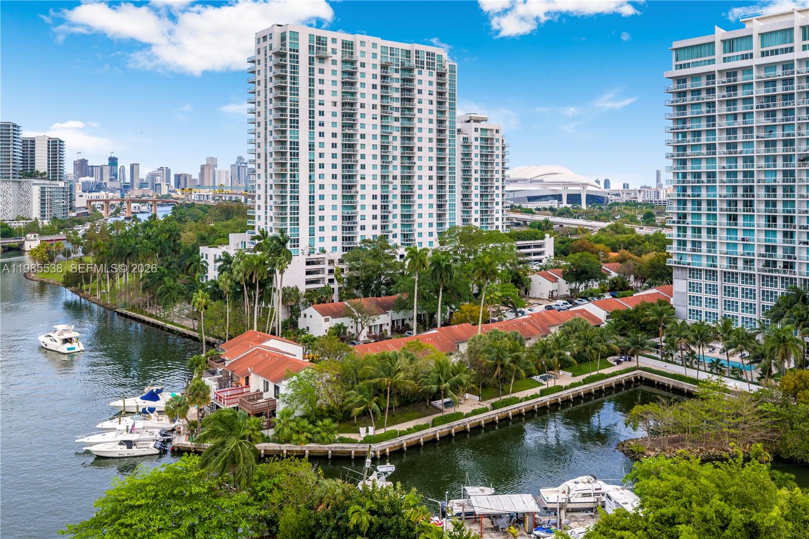 RIVER CLUB TOWNHOUSE COND - Residential