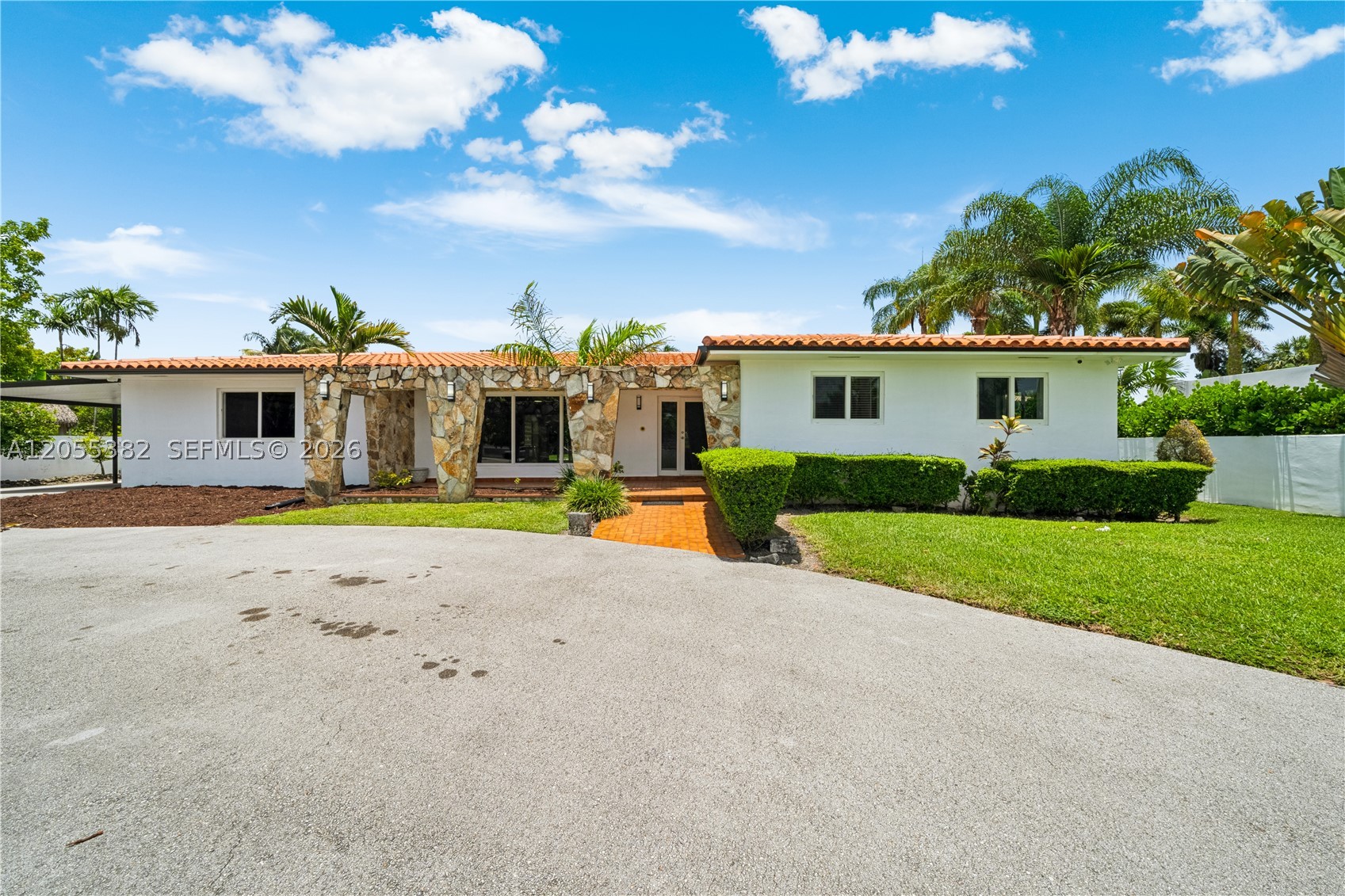 SWEETWATER ESTS SUB - Residential Lease