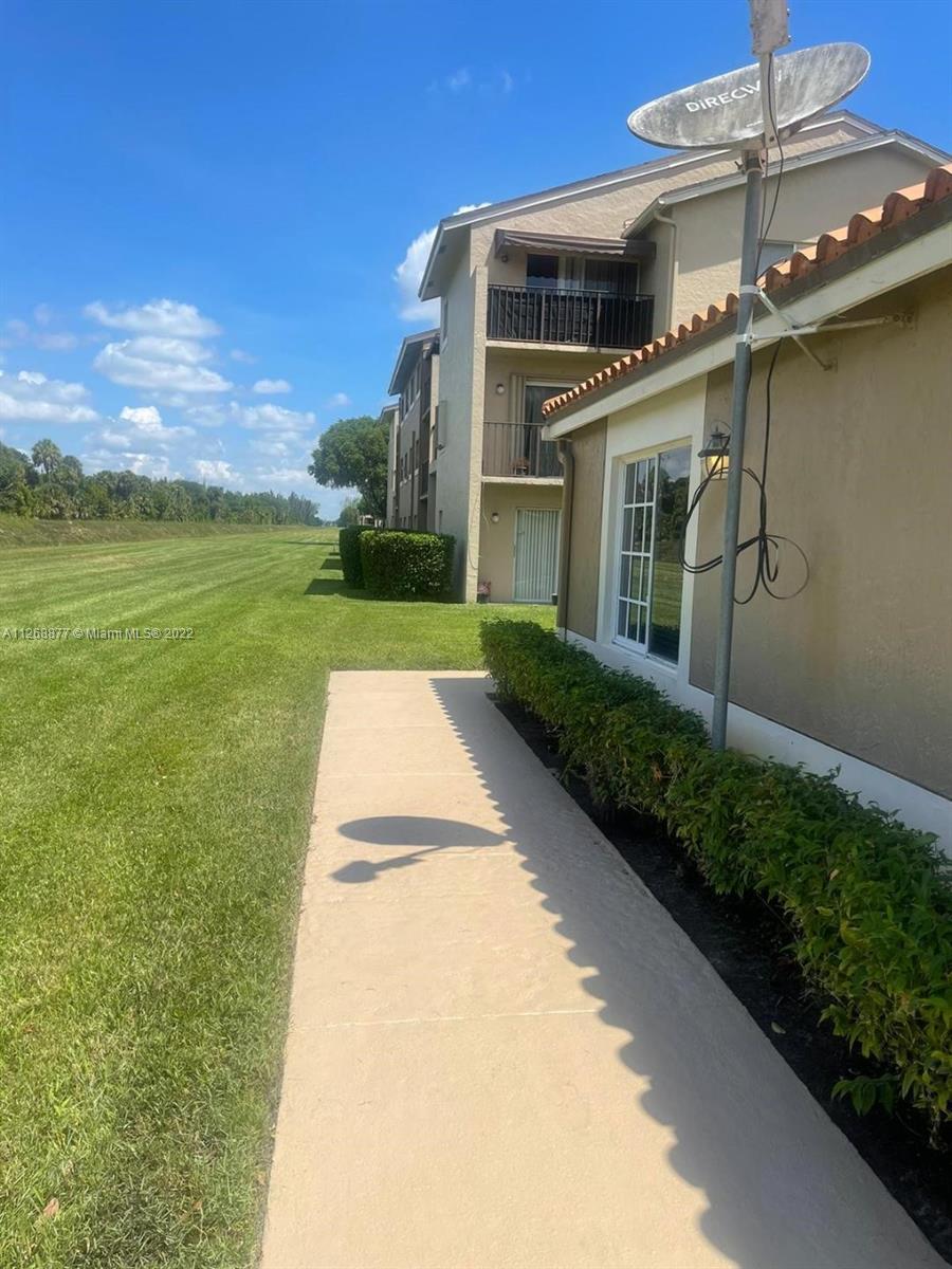ST ANDREWS PALM BEACH CON - Residential Lease