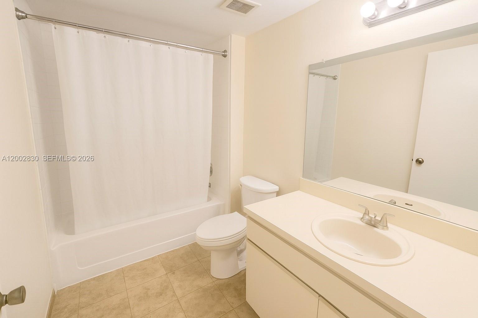 SUMMERBREEZE CONDO - Residential