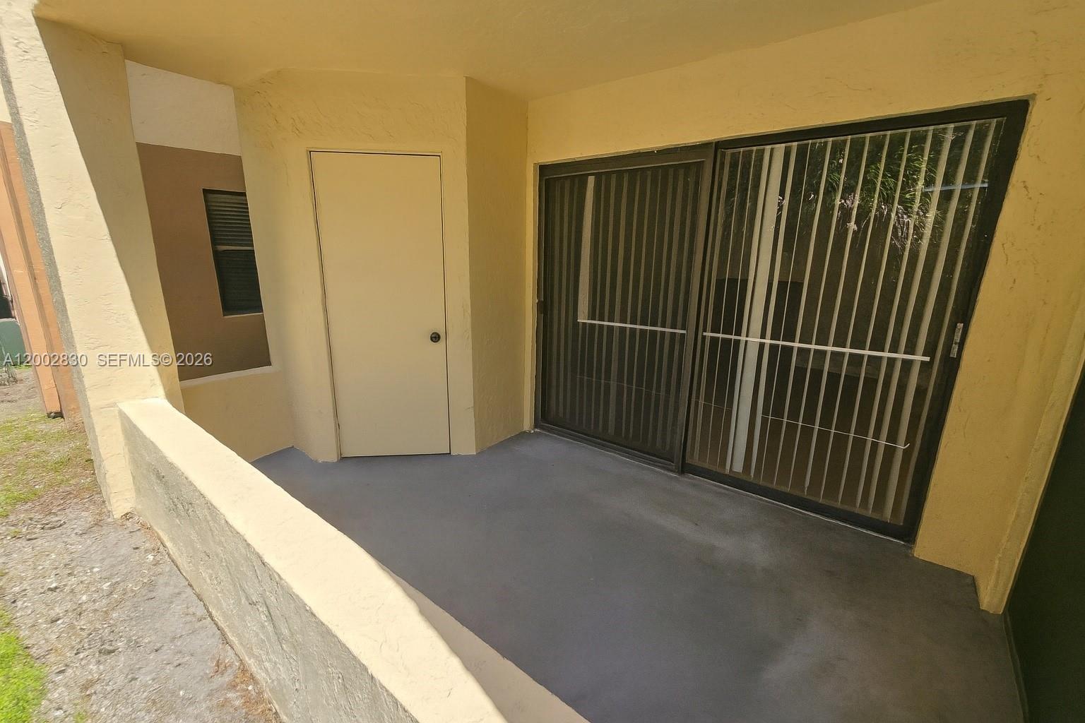 SUMMERBREEZE CONDO - Residential