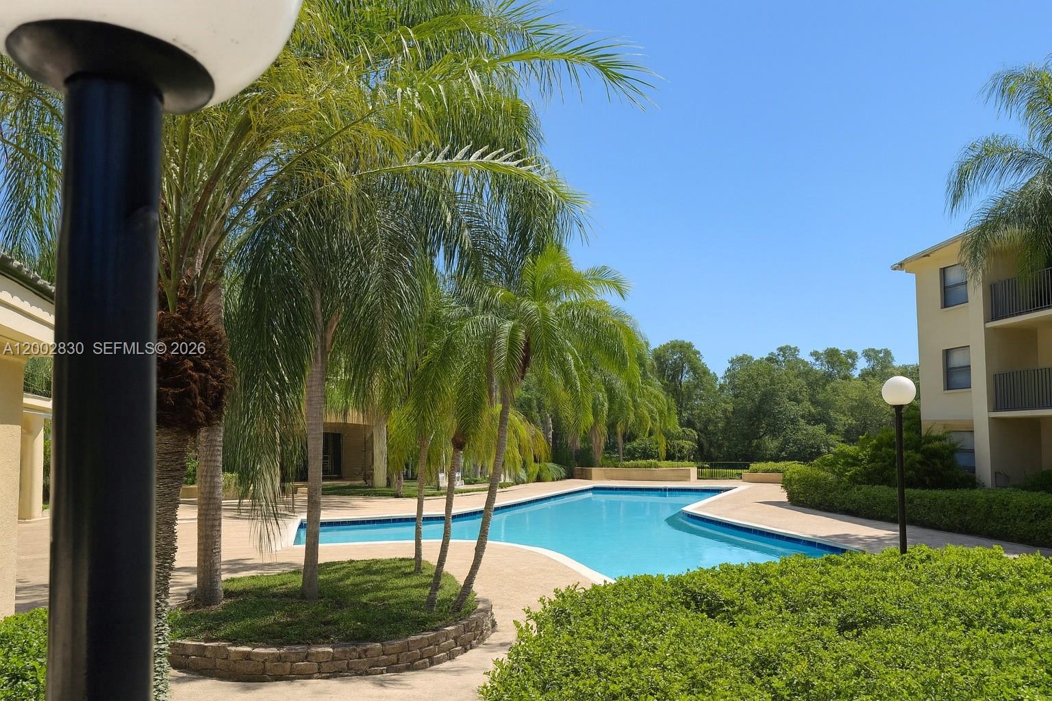SUMMERBREEZE CONDO - Residential