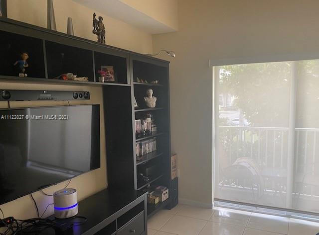 ST MORTIZ AT DORAL CONDO - Residential
