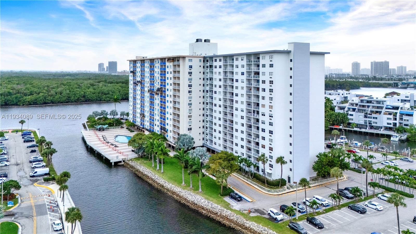 COASTAL TOWERS CONDO - Residential