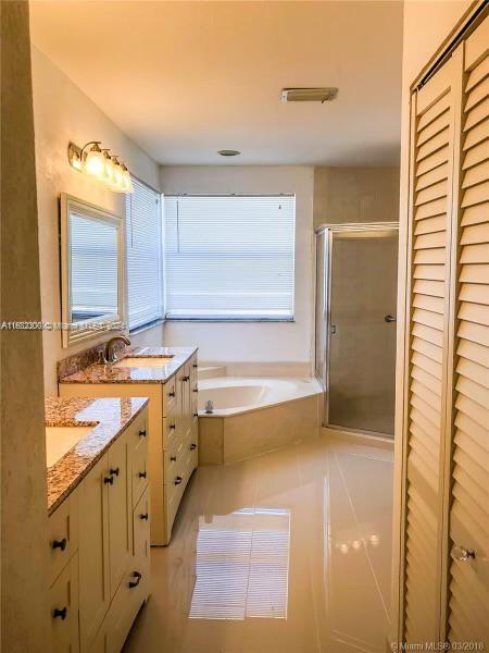 WEITZER HAMMOCKS HOMES SE - Residential Lease