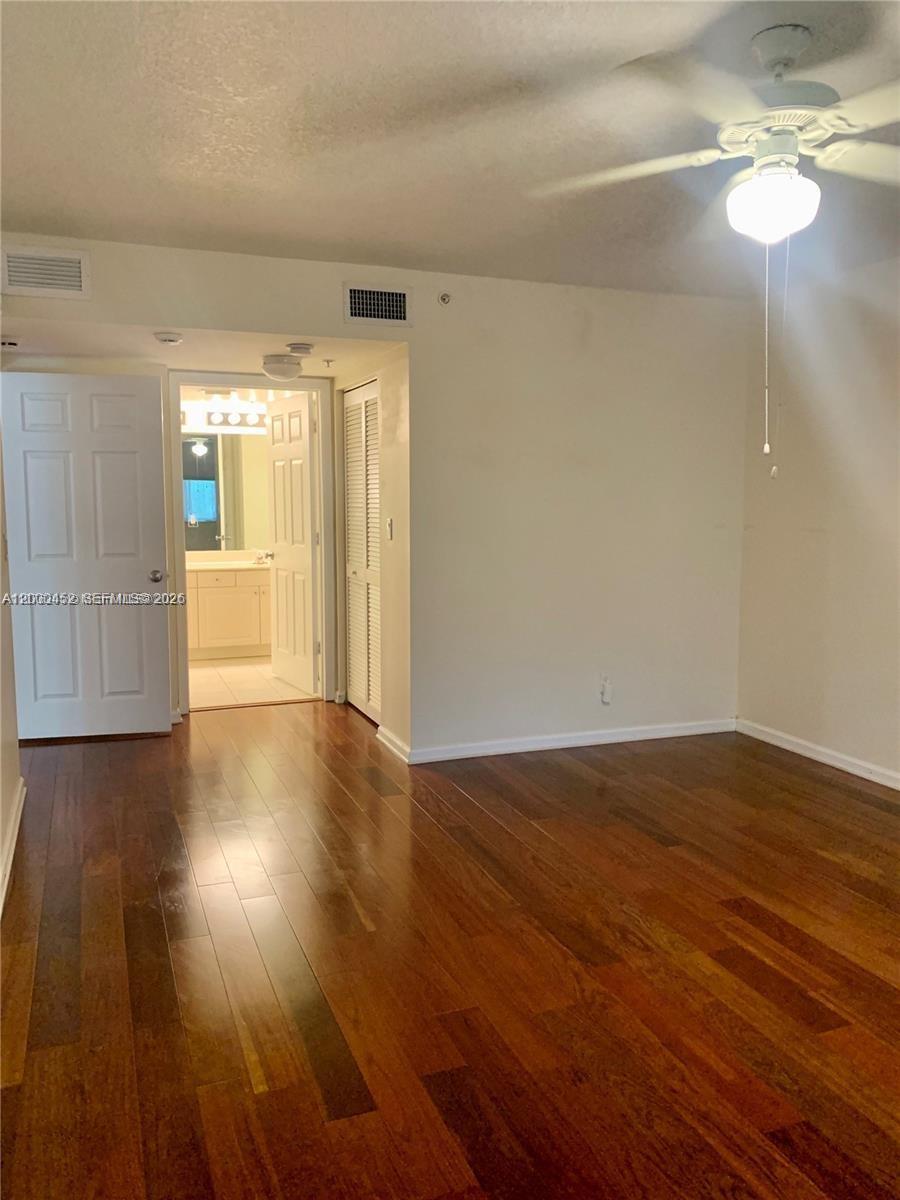 SHERIDAN BEACH CLUB CONDO - Residential Lease