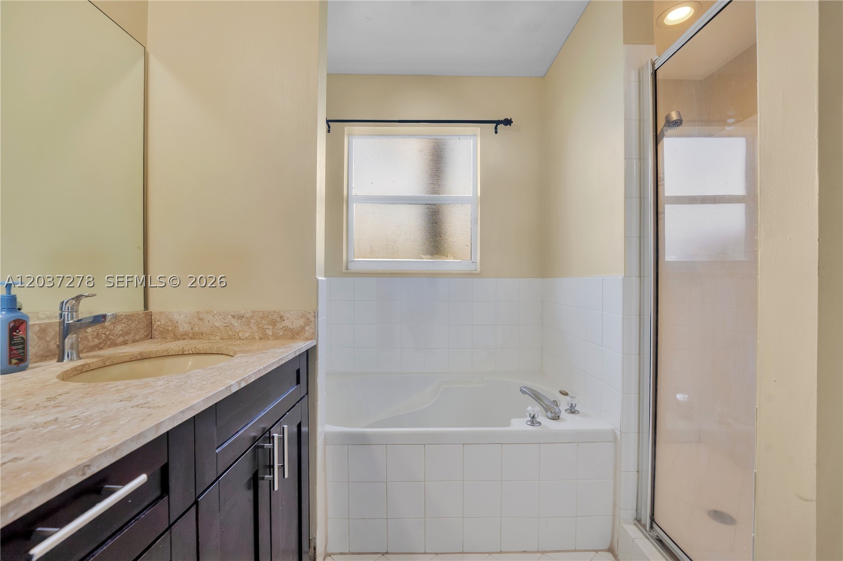 OAK CREEK - Residential