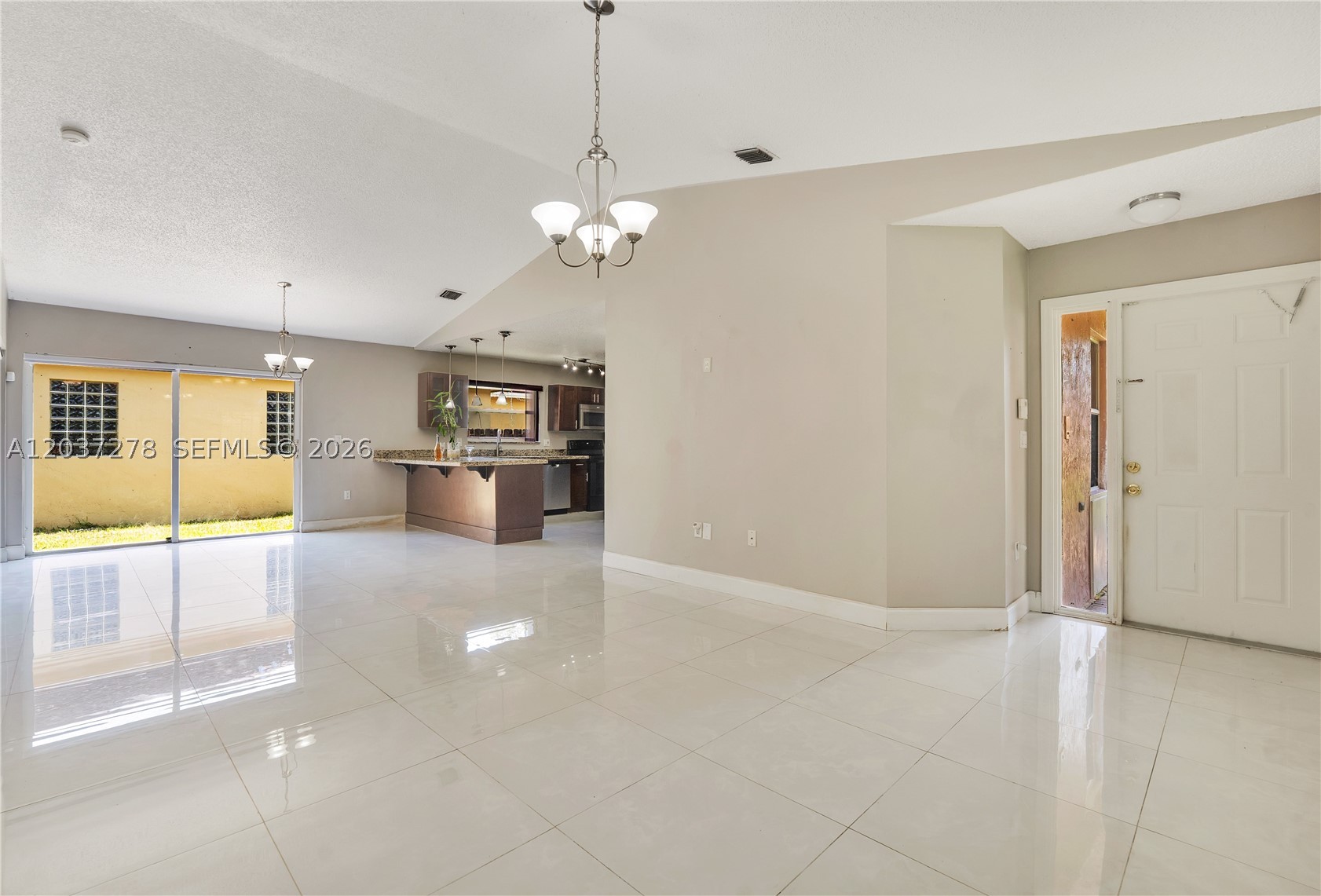 OAK CREEK - Residential