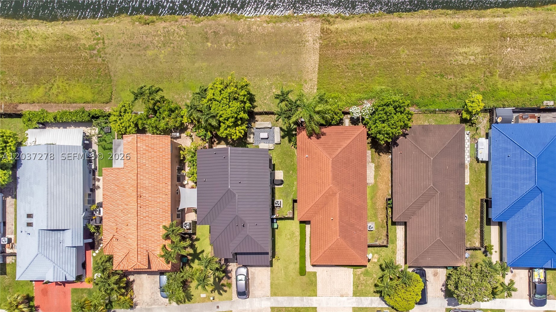 OAK CREEK - Residential