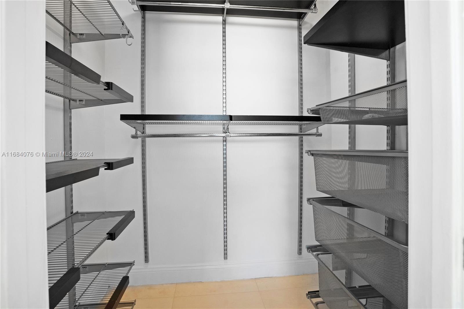 COLLINS TOWERS CONDO - Residential Lease