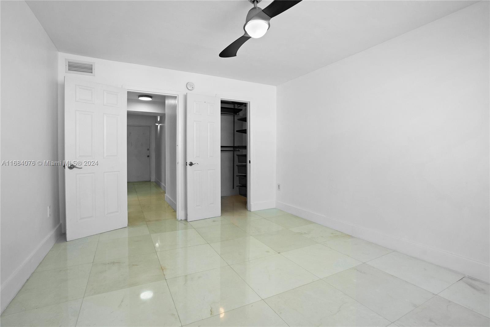 COLLINS TOWERS CONDO - Residential Lease