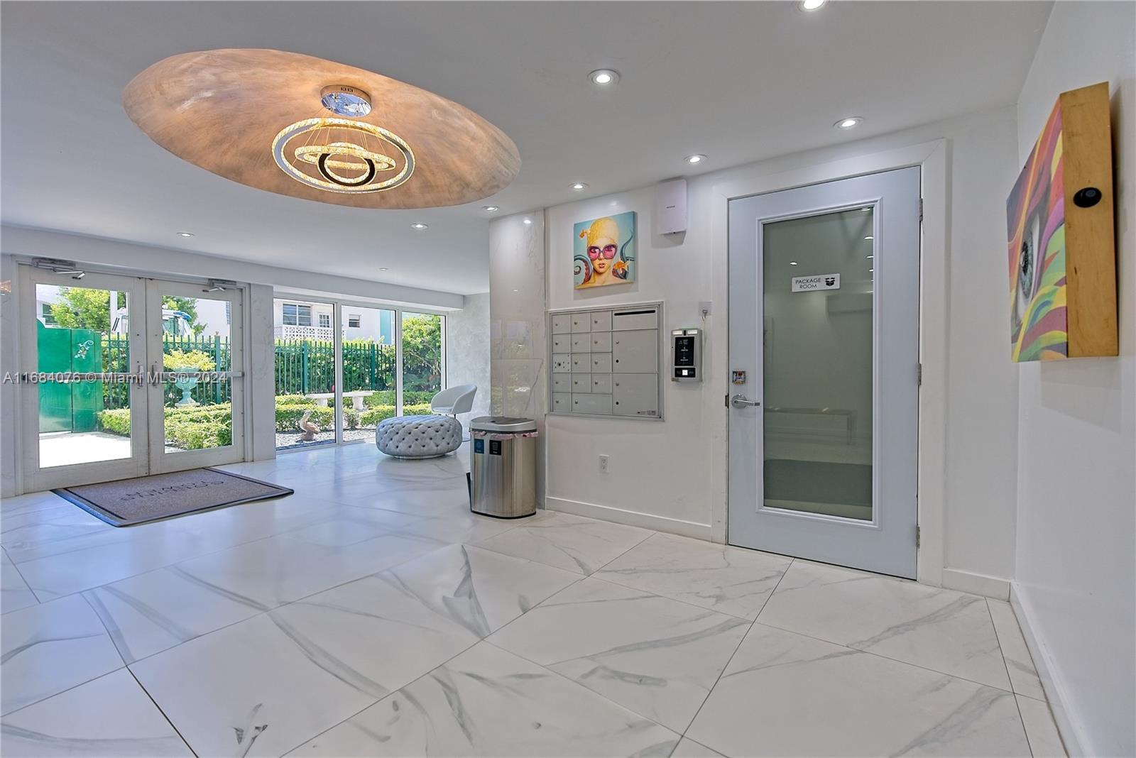 COLLINS TOWERS CONDO - Residential Lease