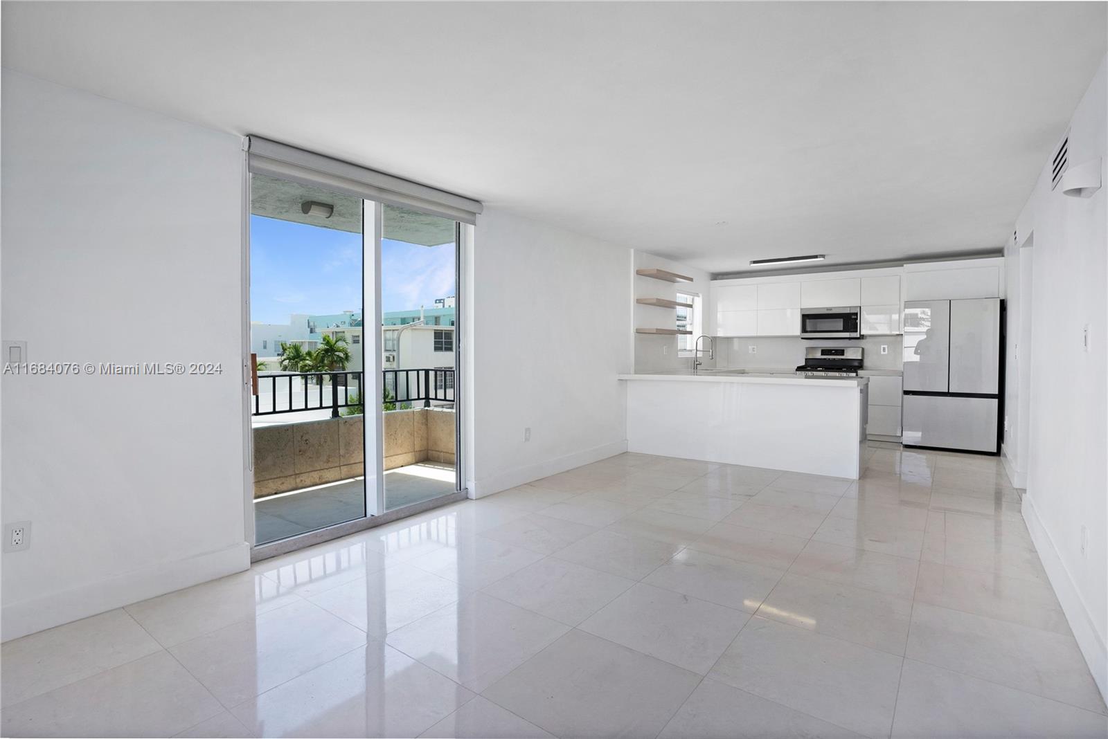 COLLINS TOWERS CONDO - Residential Lease