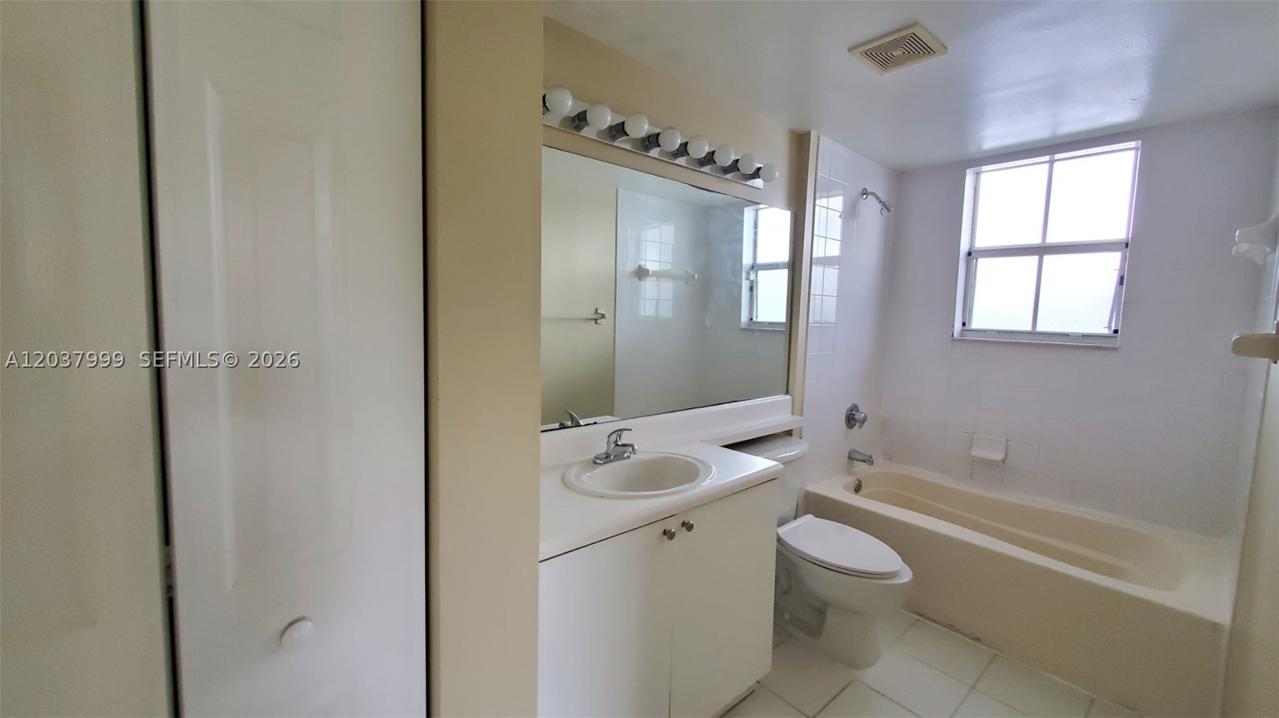 EL-AD RESIDENCES AT MIRAM - Residential Lease
