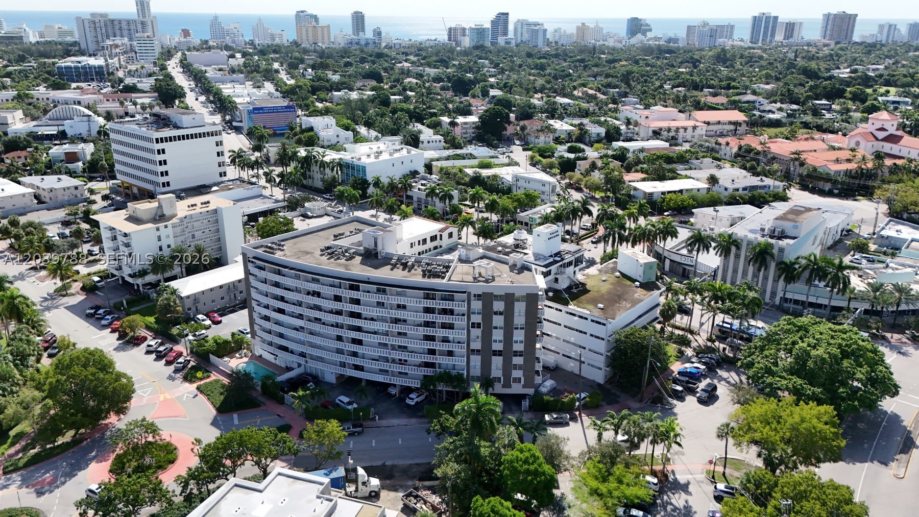 EXCELSIOR CONDOMINIUM - Residential