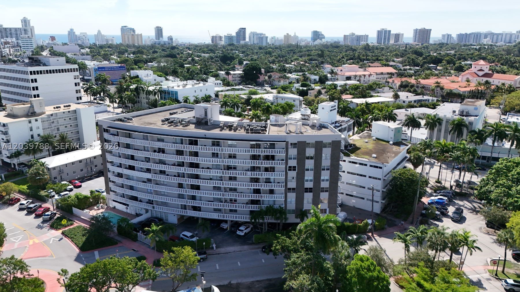 EXCELSIOR CONDOMINIUM - Residential
