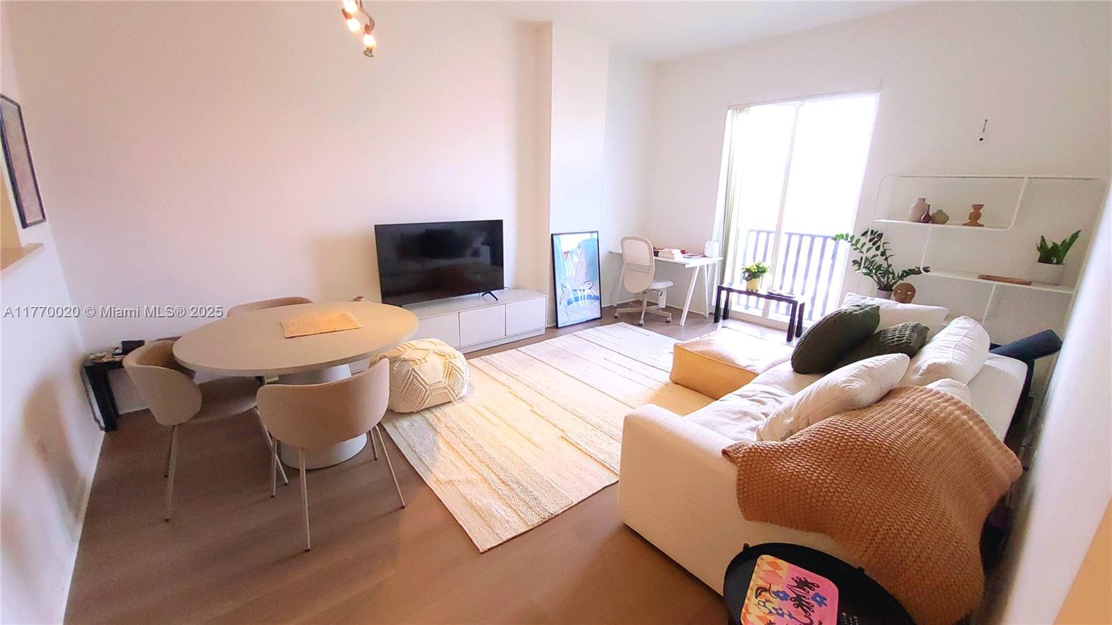 TEN ARAGON CONDO - Residential