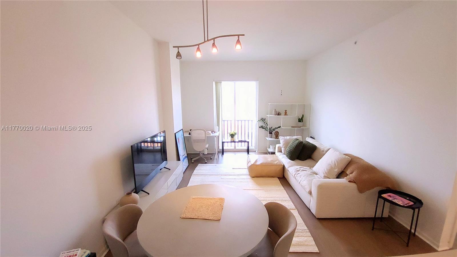 TEN ARAGON CONDO - Residential