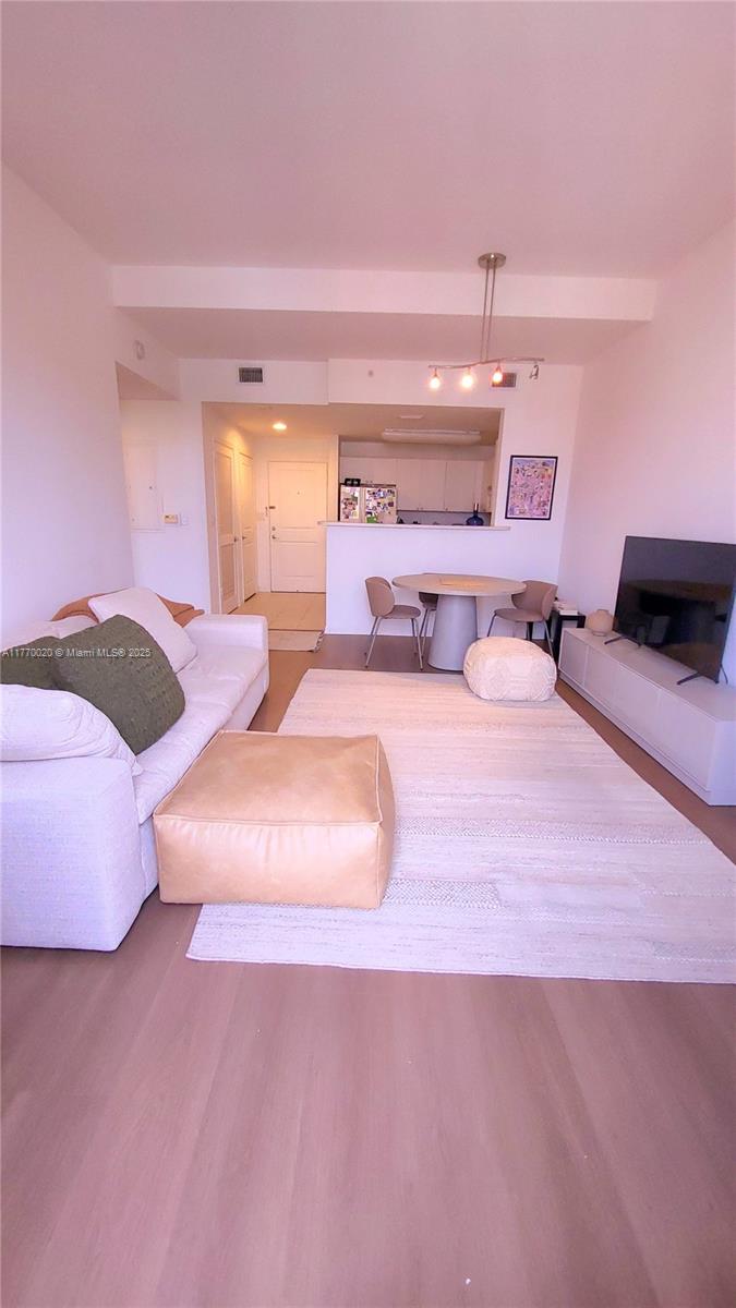 TEN ARAGON CONDO - Residential