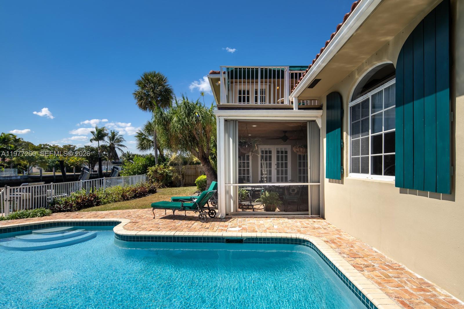 LAUDER GATE ISLES - Residential