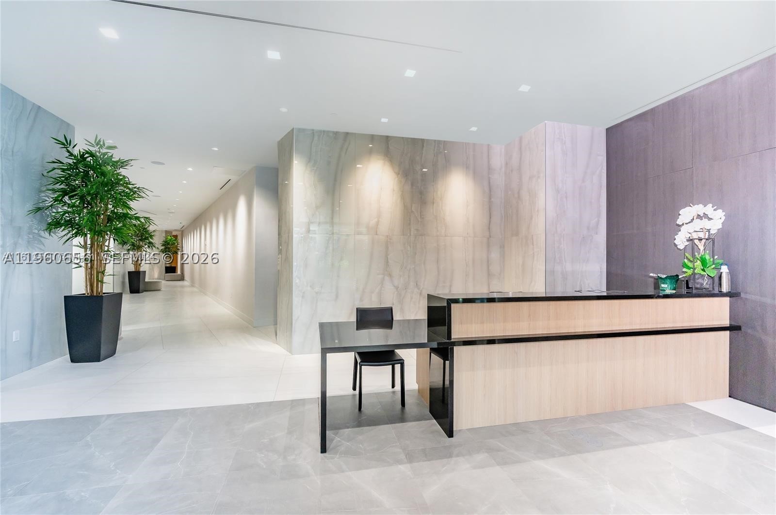 AURORA CONDOMINIUM - Residential