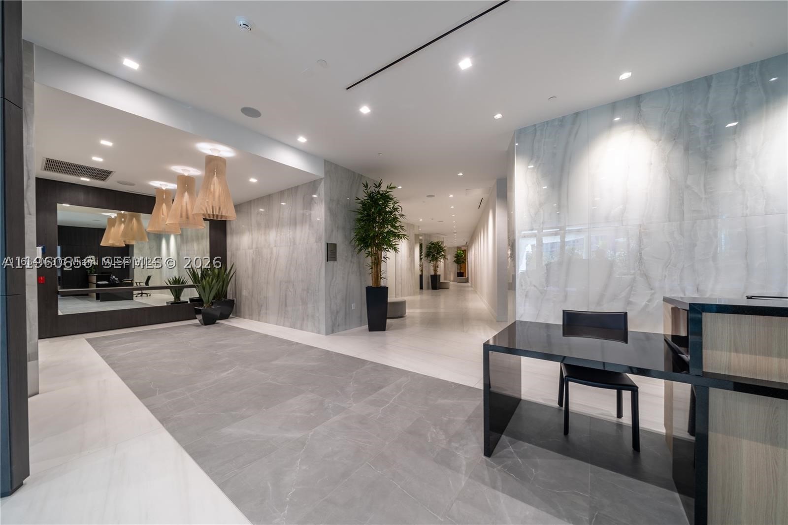 AURORA CONDOMINIUM - Residential