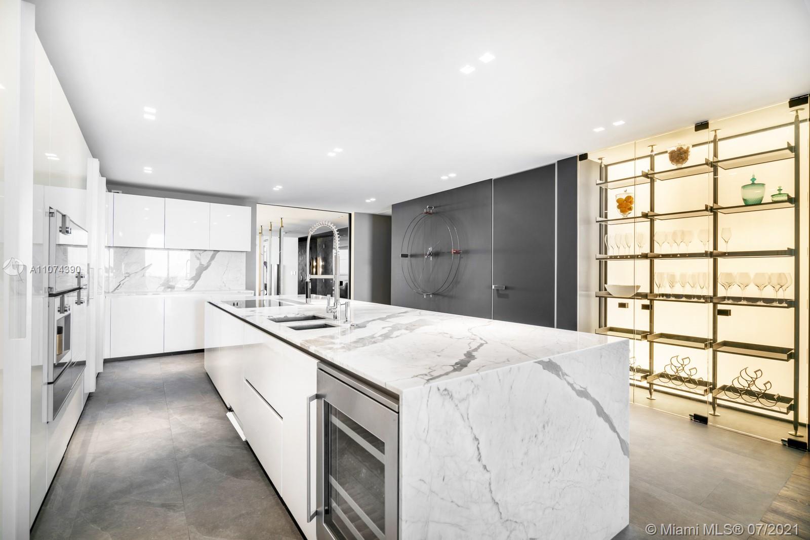 OCEANA BAL HARBOUR CONDO - Residential