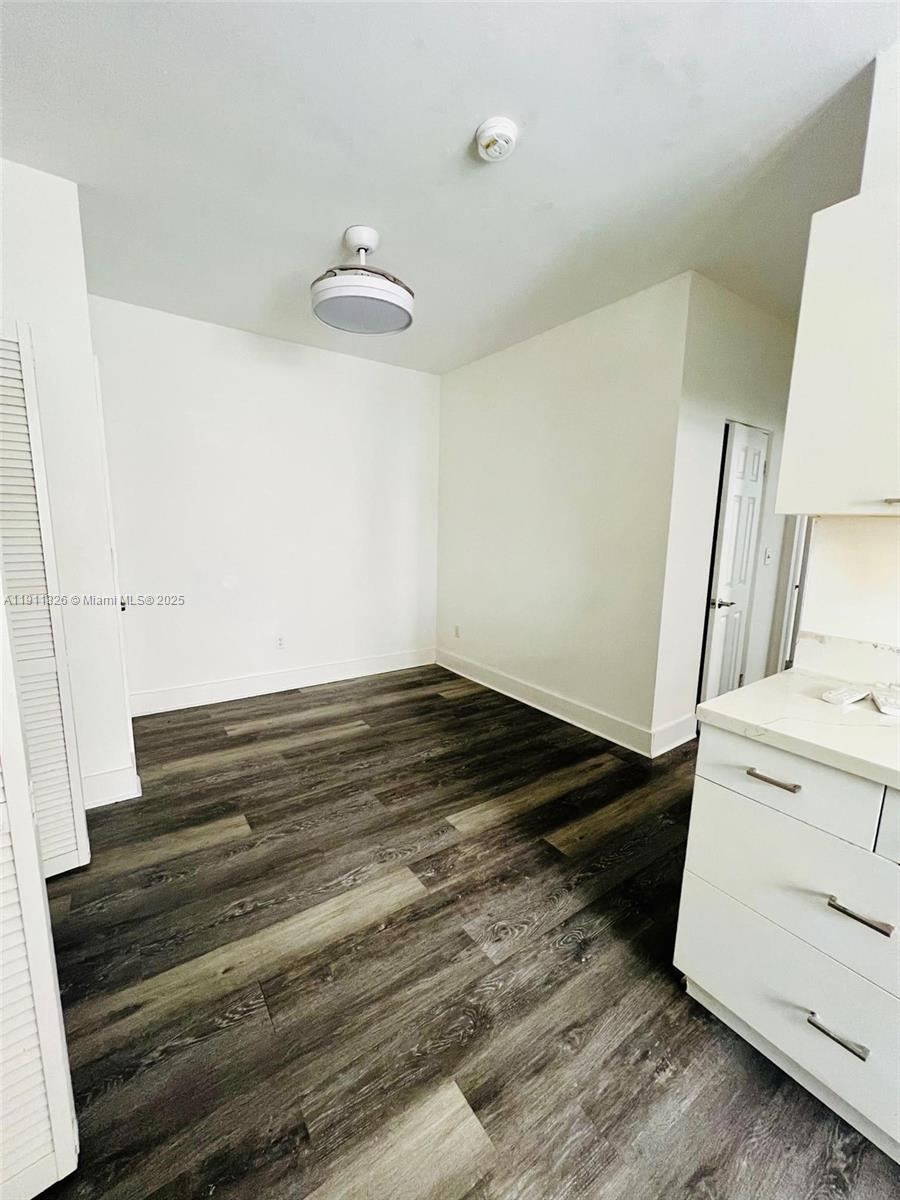 THE SENATE CONDO - Residential Lease