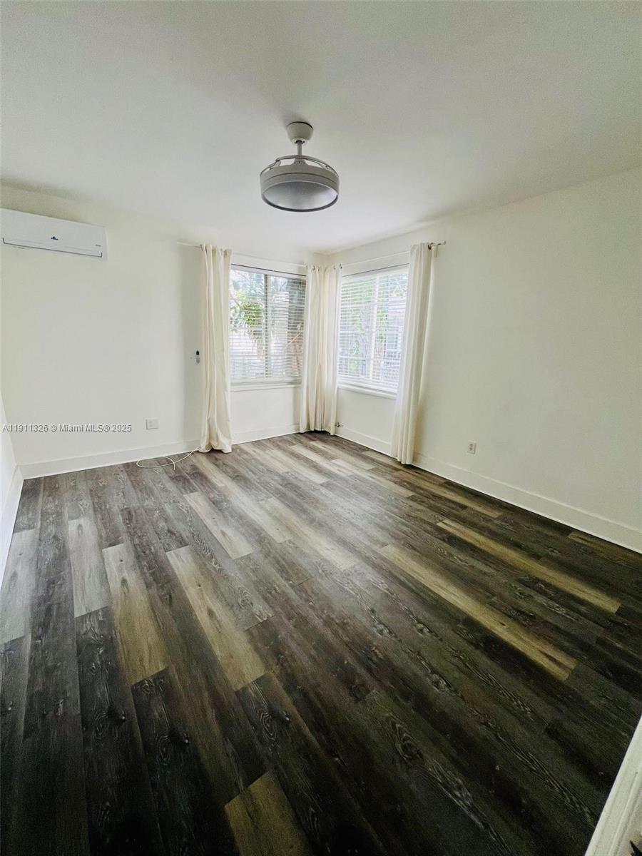 THE SENATE CONDO - Residential Lease
