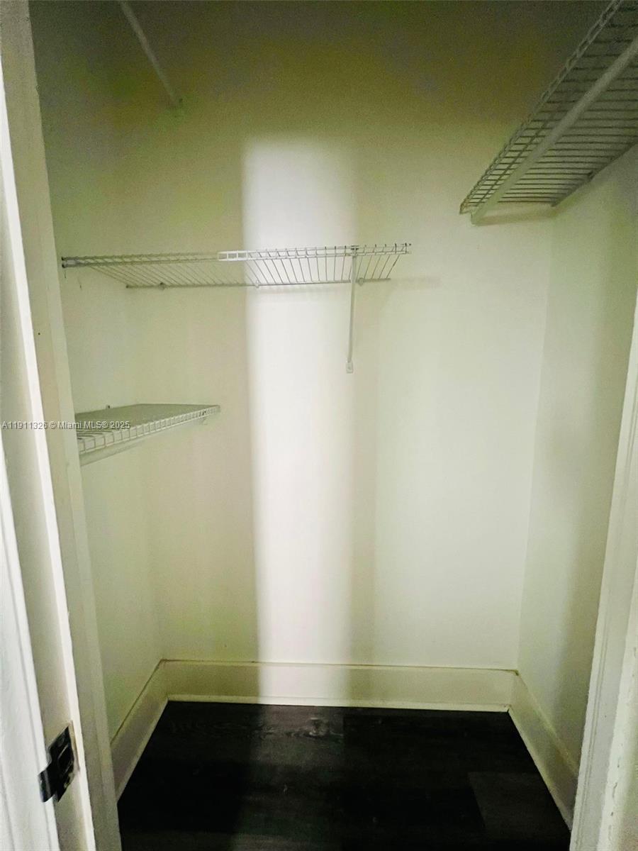THE SENATE CONDO - Residential Lease