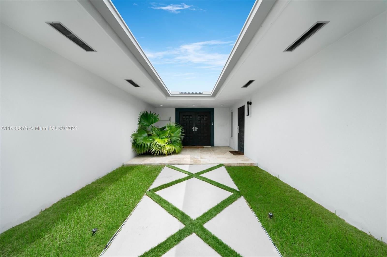 EASTERN SHORES 1ST ADDN - Residential