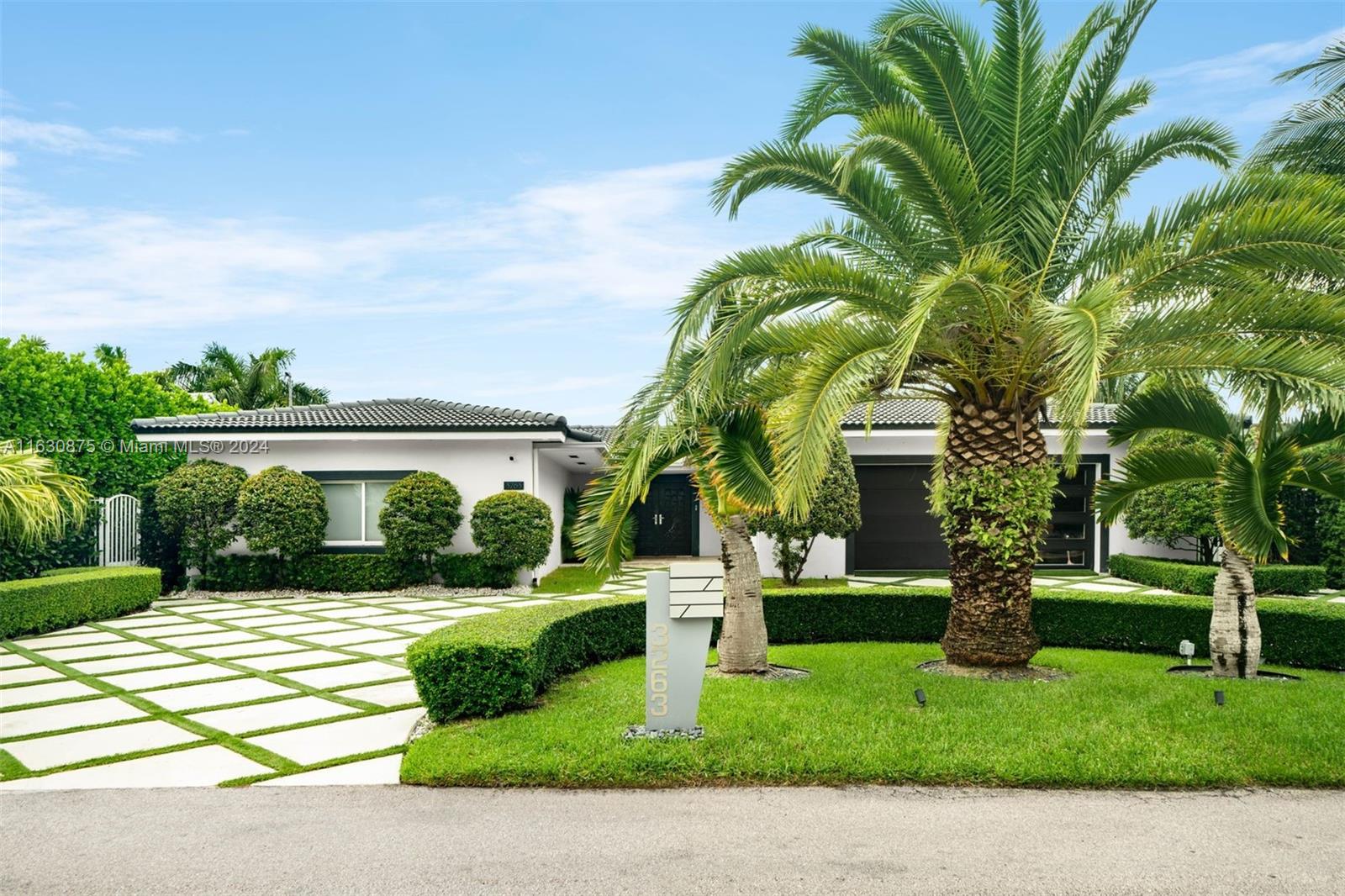 EASTERN SHORES 1ST ADDN - Residential
