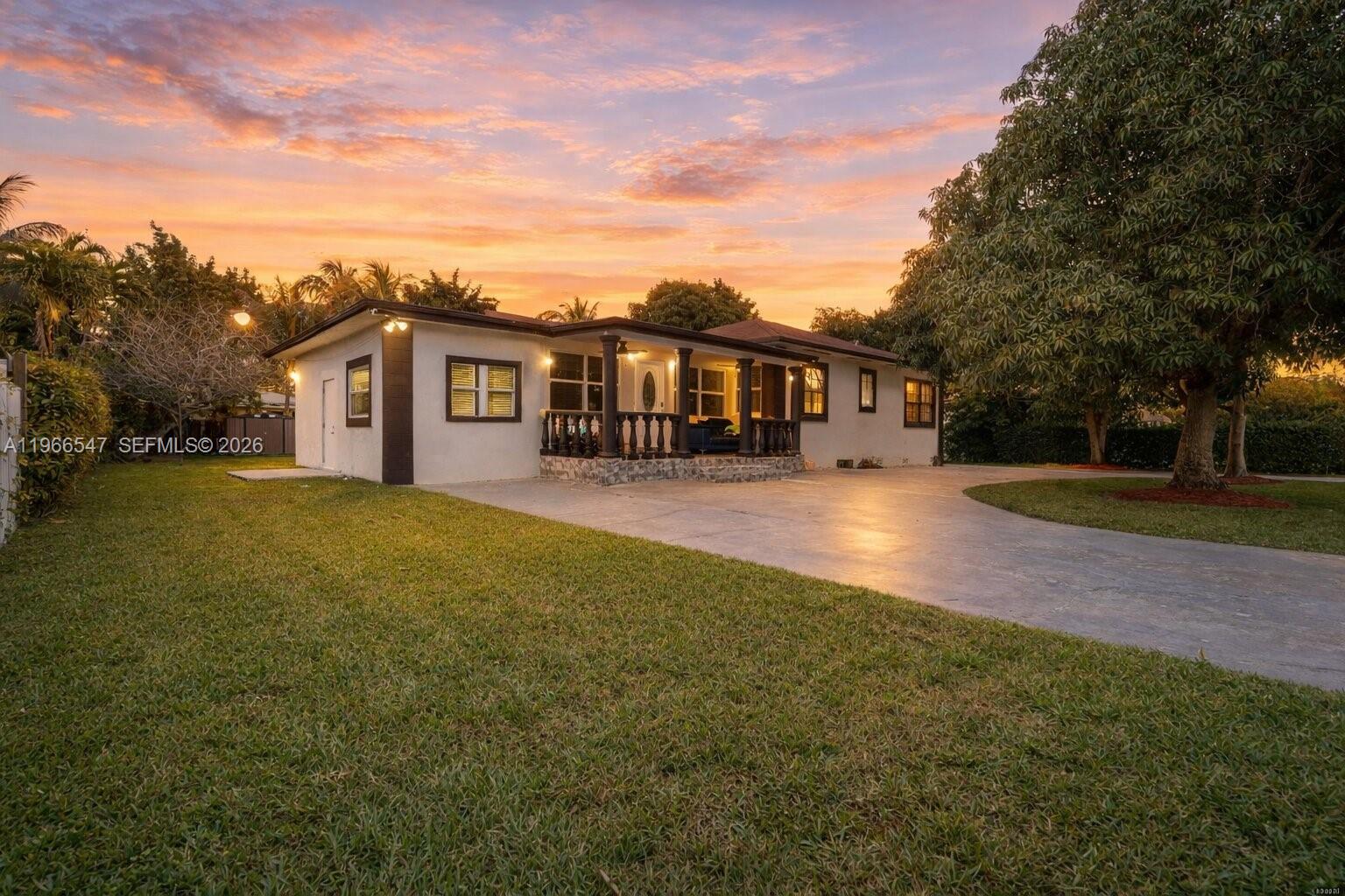Spacious home on a double lot with strong income potential. The kitchen has been recently renovated with modern finishes and updated features. The main house offers a comfortable 3-bedroom, 2-bathroom layout. In addition, there is a separate studio and an efficiency, each with its own private entrance, offering flexible living arrangements and potential rental income. The fully fenced front yard provides plenty of outdoor space. A great opportunity for buyers seeking additional space and income potential.