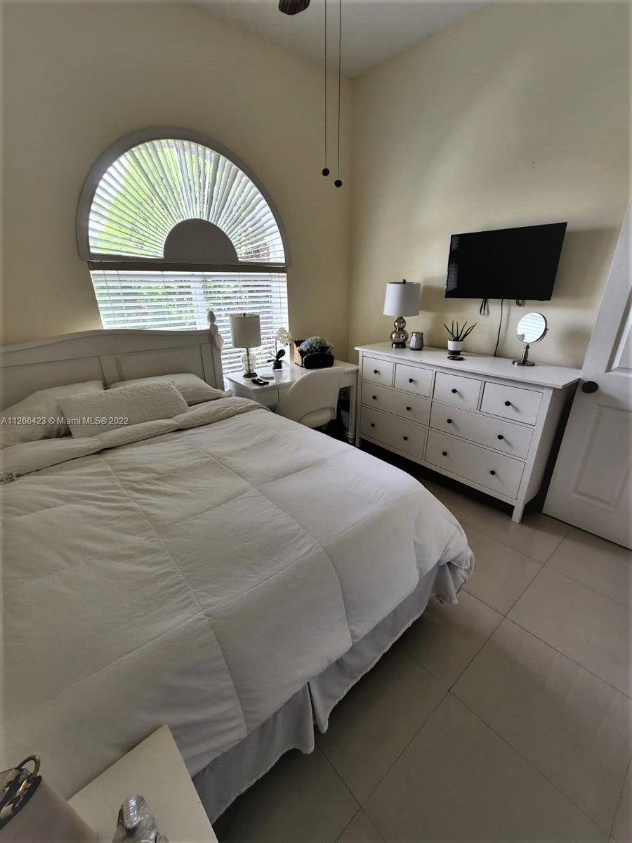 LUZ ESTELA SUB - Residential