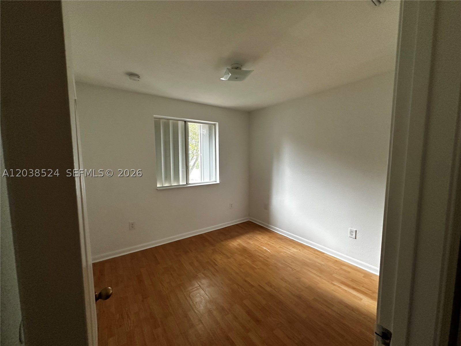 SHOMA TOWNHOMES AT KEYSCO - Residential Lease