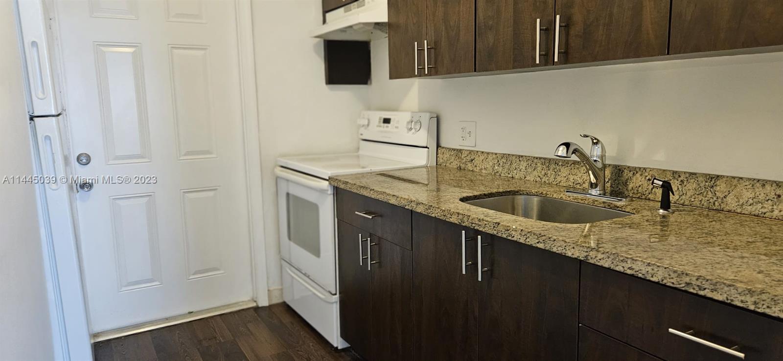 COLONIAL PLAZA CONDO - Residential
