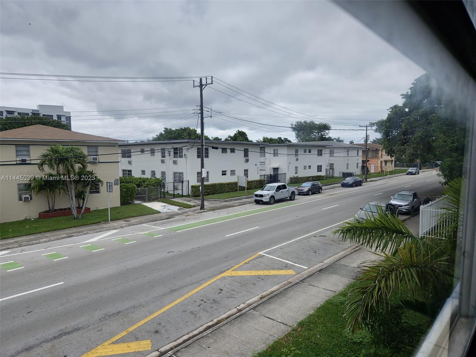 COLONIAL PLAZA CONDO - Residential